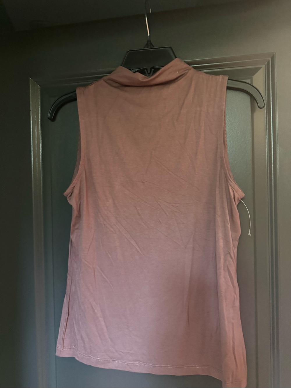 Christian Siriano Mauve Sleeveless Mock Neck Tank